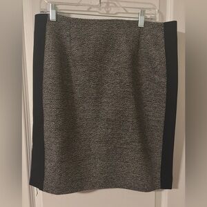 White house Black Market Classic Tweed Pencil Skirt Black and white gold accents